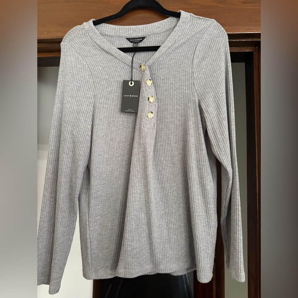 Lucky Brand Heather Gray Ribbed Top with Buttons